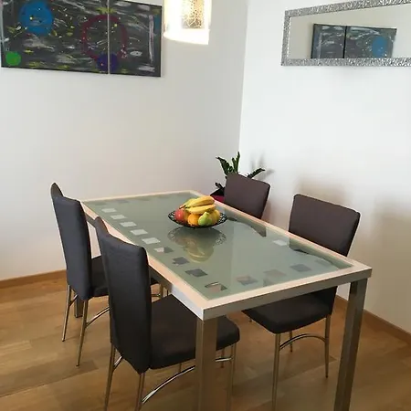 Momentum Daire Split